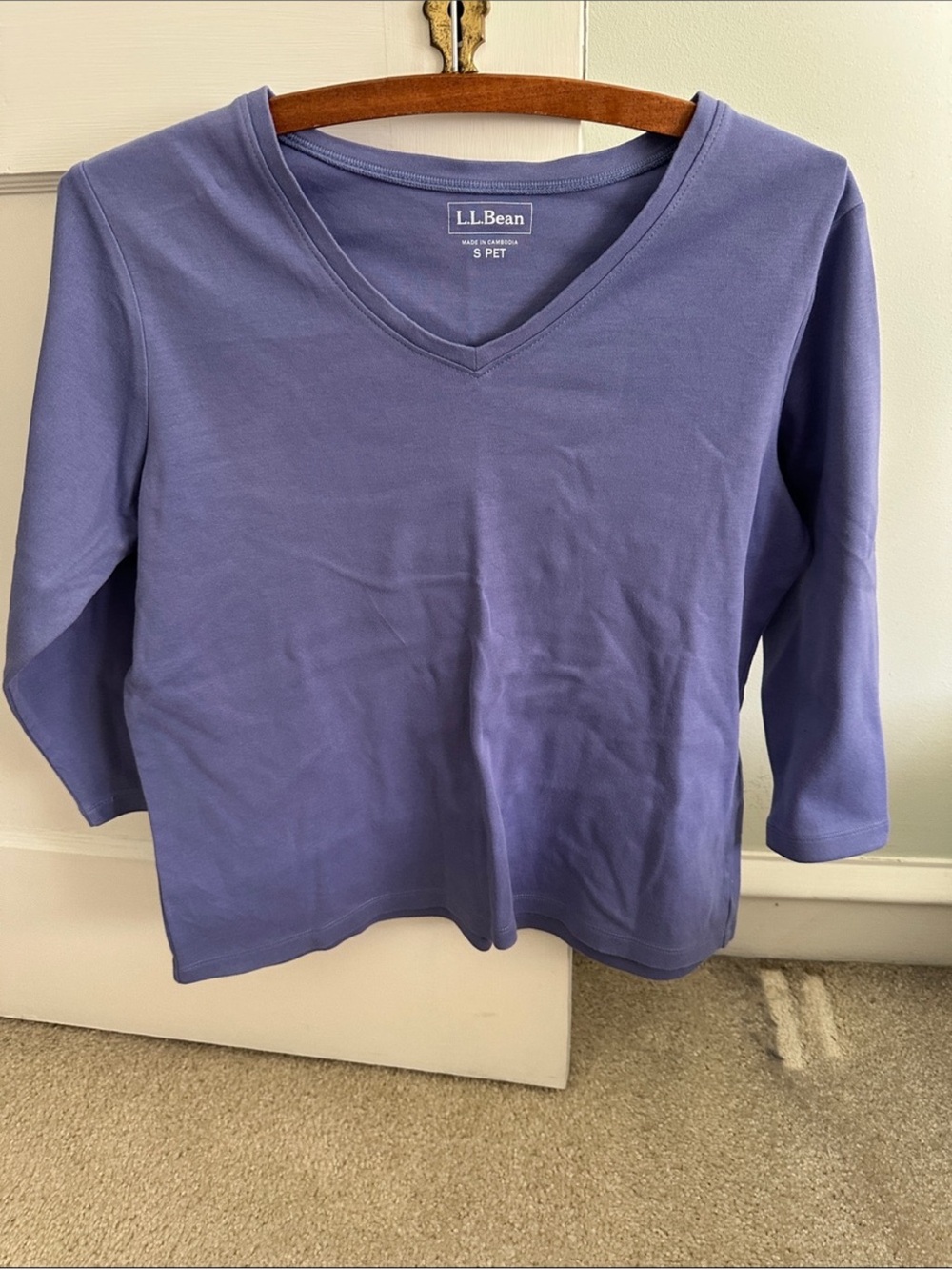 L.L.Bean V-Neck 3/4 Sleeve Top in Periwinkle, Small Petite